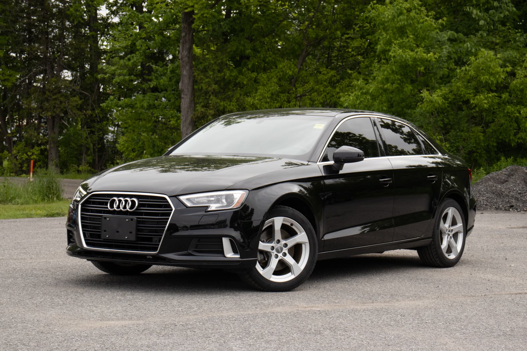 A4 Icon Defined in Black