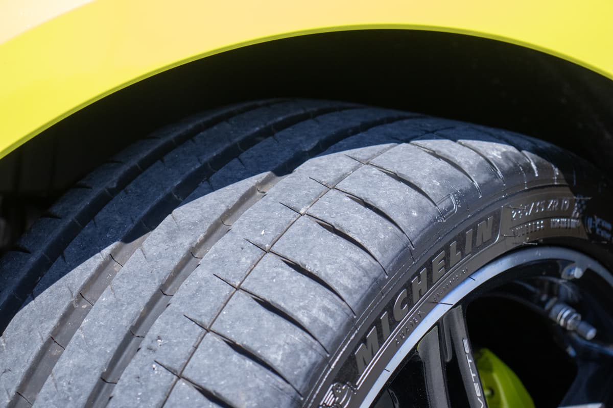 Tread shot