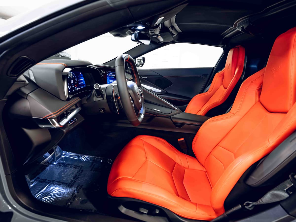 Driver side seats display