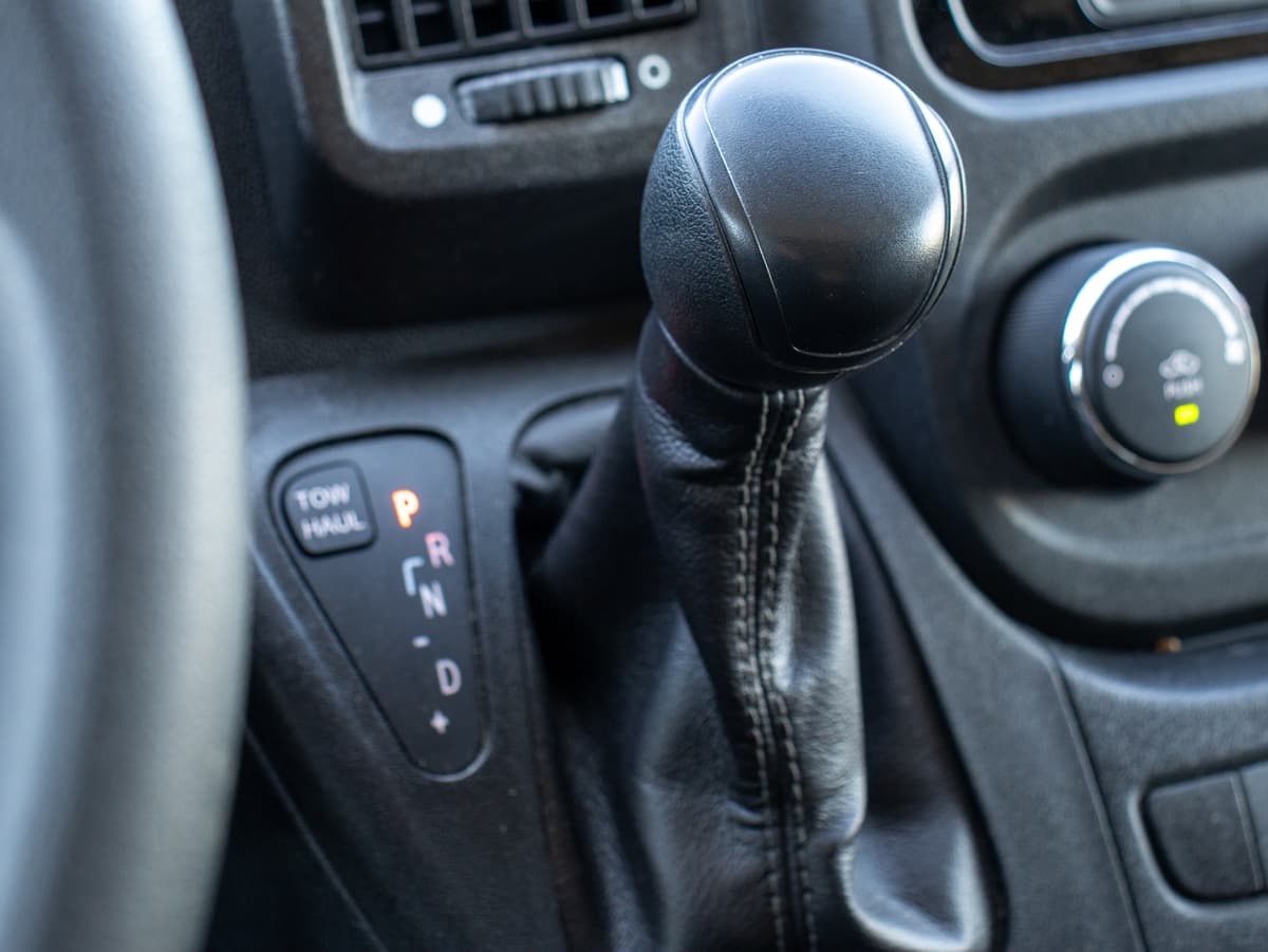 Gear shifter