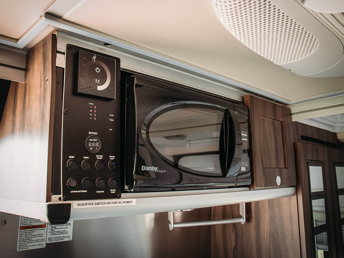Microwave